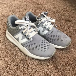 New Balance 247 sneakers